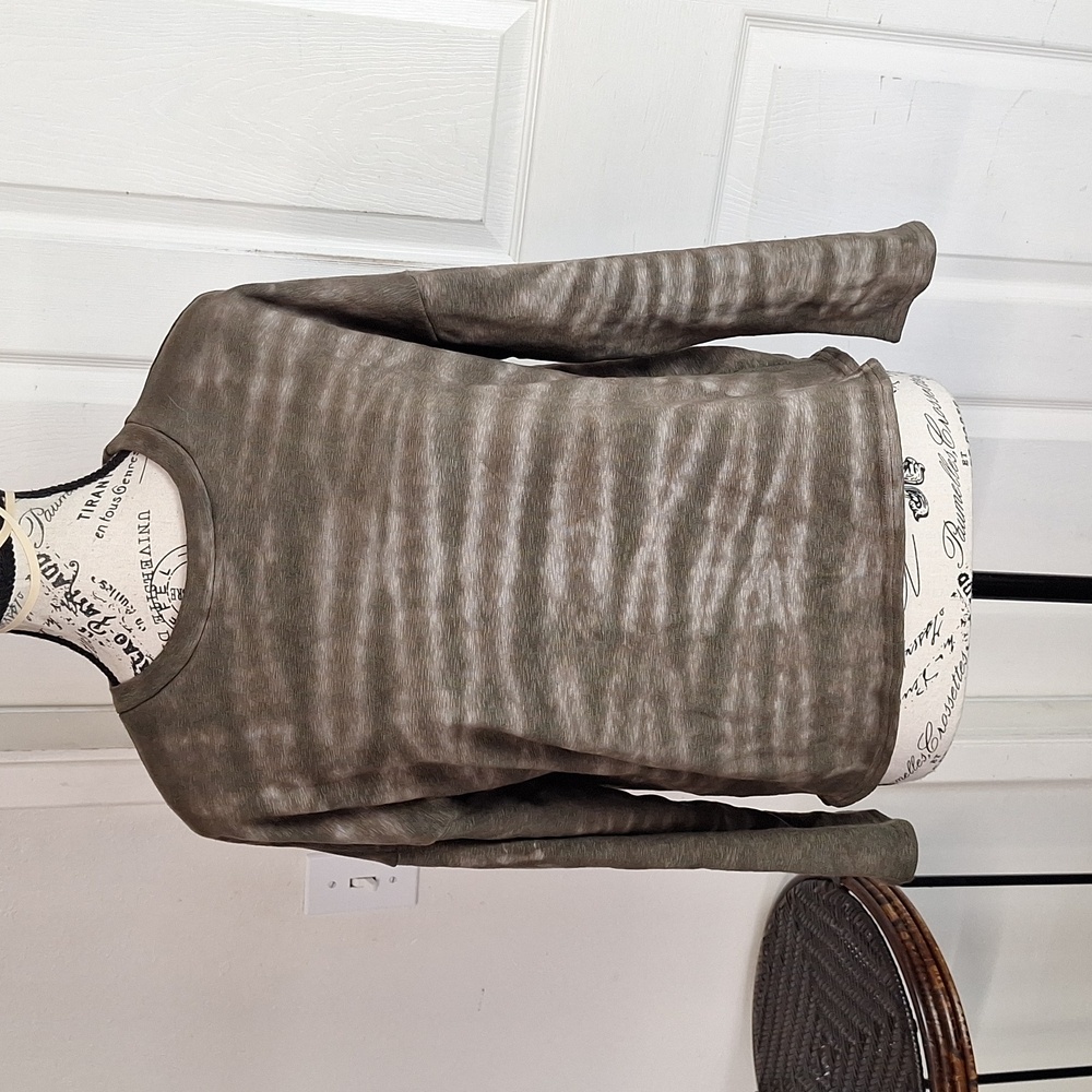 Olivaceous tie dye crop top sweater New